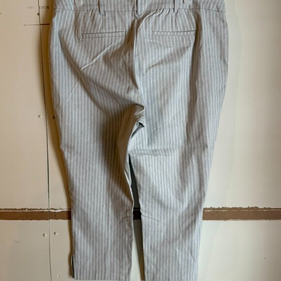 Pennigtons Size 20 Gray and White Stripe Pants - Picture 8 of 9